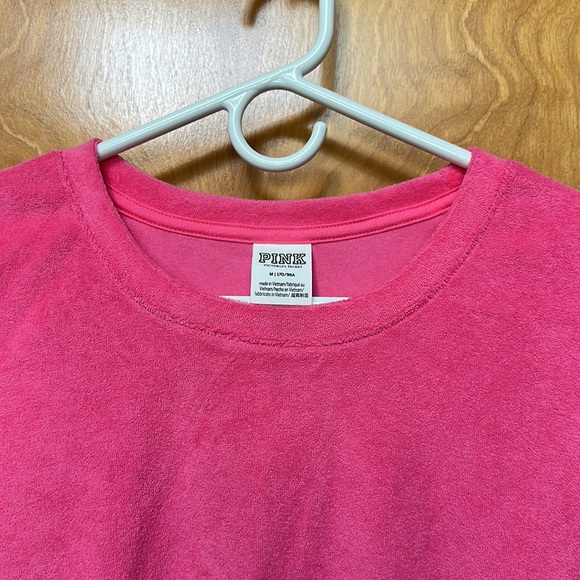 💖 Victoria’s Secret PINK Short Sleeve Shirt - Picture 3 of 8